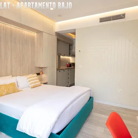 Uniq Flats Apartman Alicante