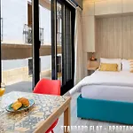 Uniq Flats Apartman *