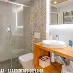 Uniq Flats * Alicante